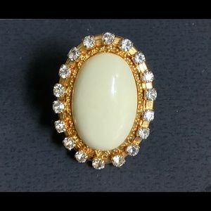 Scaasi Ivory & Crystal, Oval Shaped Cabochon, Cocktail Ring Sz. 5.5
